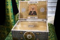 В Волгоград доставили мощи блаженной Матроны