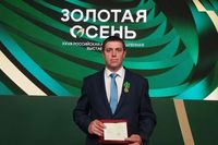 Волгоградский механизатор получил награду от Мишустина на «Золотой осени – 2026»