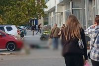На юге Волгоград мужчина выпал из окна пятиэтажки