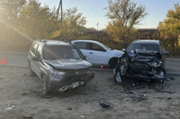 В Волгограде 19-летний водитель устроил столкновение с тремя автомобилями