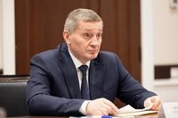 Меняет подходы и города: пять фактов о волгоградском губернаторе Бочарове