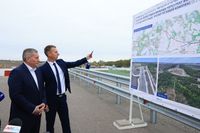 Андрей Бочаров дал старт новой четырехполосной дороге под Волгоградом