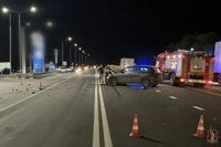 Под Волгоградом двое госпитализированы после столкновения иномарок
