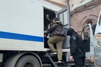Силовики задержали 13 подозреваемых в мошенничестве с выплатами участникам СВО