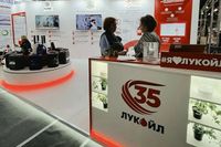 ЛУКОЙЛ представил стенд на «ПромЭнергоВолга-2026»