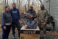 Волгоградским бойцам на луганском направлении передали генератор и письма от школьников