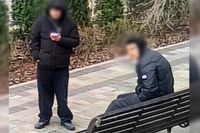 Дело о хищении 22 золотых слитков у волгоградского пенсионера дошло до суда