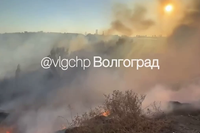 В Волгограде пожар в Мокрой Мечётке остановлен на 5 га