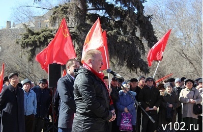 Николай Паршин на митинге Сталинградского обкома КПРФ. 15 марта 2015 года.