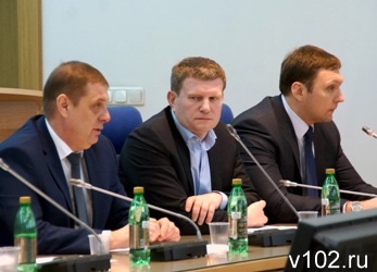 Олег Савченко на заседании комитета по ЖКХ Волгоградской облдумы 1 марта 2016 года
