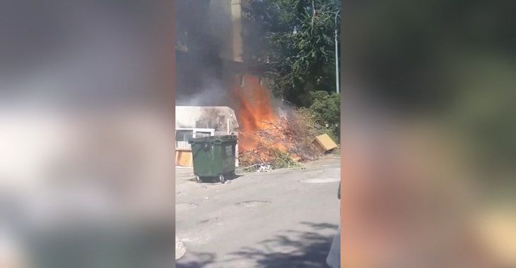 Волгоград горит: полыхают мусорные свалки и павильоны