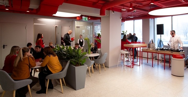 В Волгограде Альфа-Банк открыл первый офис в формате уютного кафе