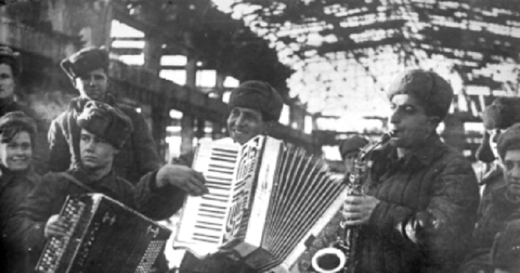Не только грохот канонады: экспозиция о музыке на войне откроется в музее-панораме «Сталинградская битва»
