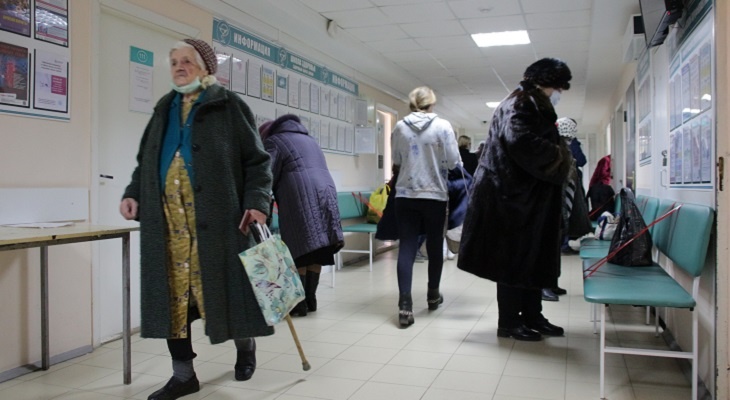 «Ждем понимания от населения»: волгоградские поликлиники переходят на особый режим