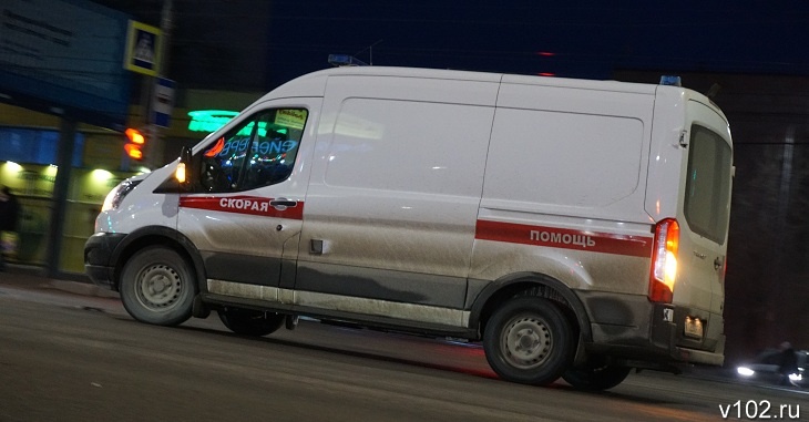 В Волгограде в ДТП пострадали трое взрослых и 10-летний ребенок