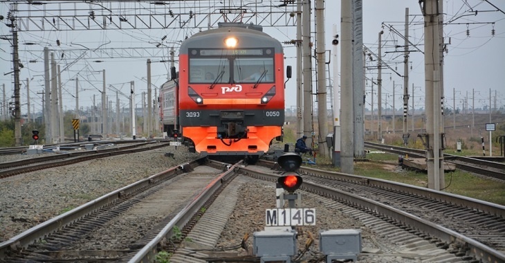 В Волгоградской области изменится график движения пригородных поездов: расписание