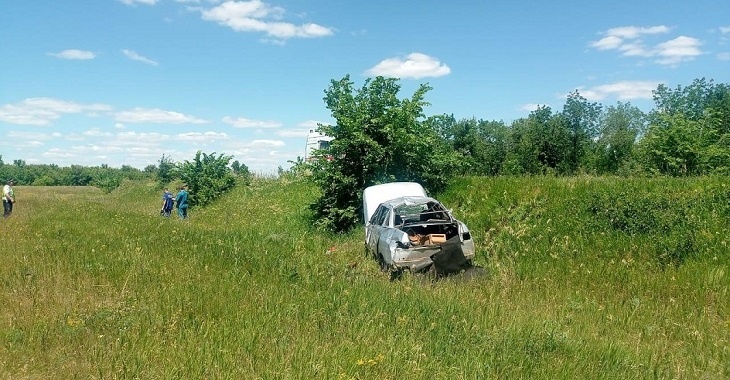 Водитель погиб в ДТП на затяжном повороте в Волгоградской области
