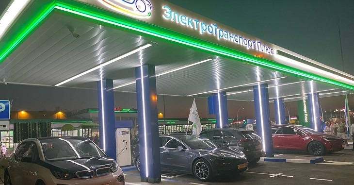 В Волгограде и Волжском заработали первые зарядные комплексы для электромобилей