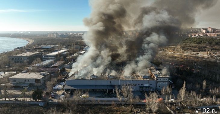 Огонь был стремительным, а вода – только в Волге: что известно о пожаре на юге Волгограда