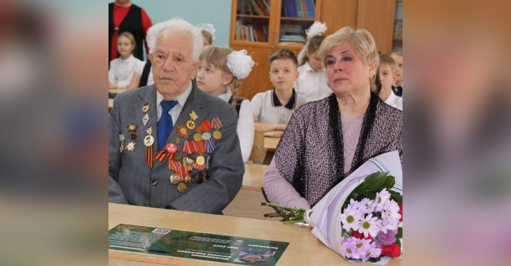 «Получил ранение, спасая товарищей»: в Волгограде увековечили память погибшего в СВО военного врача