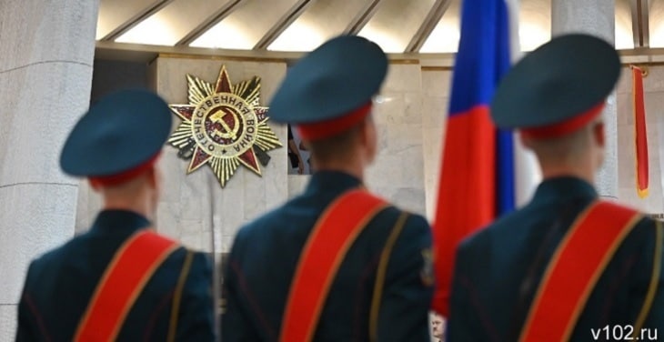 Десять орденов передали в Волгограде родным военных, погибших в СВО