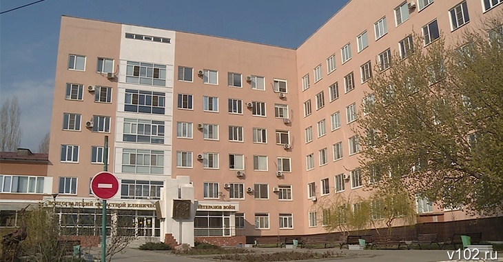 Волгоградский госпиталь временно закроют из-за нескольких заболевших COVID-19