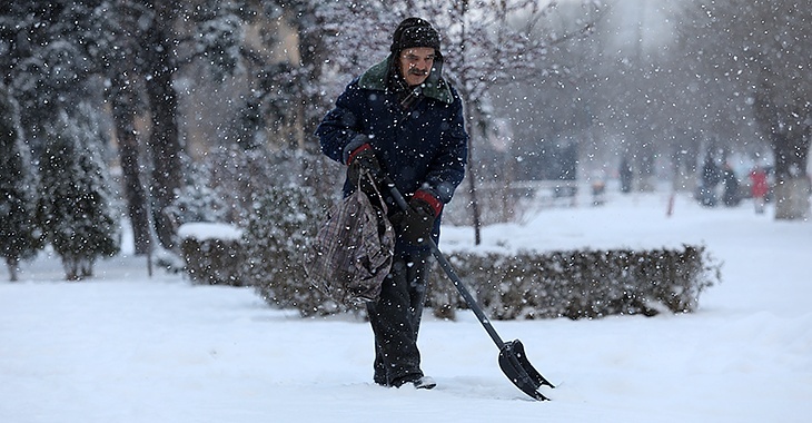Синоптики предупредили о вьюге и морозах 8 февраля в Волгоградской области