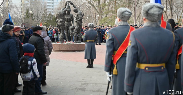Память воинов-интернационалистов почтили в Волгограде: фоторепортаж