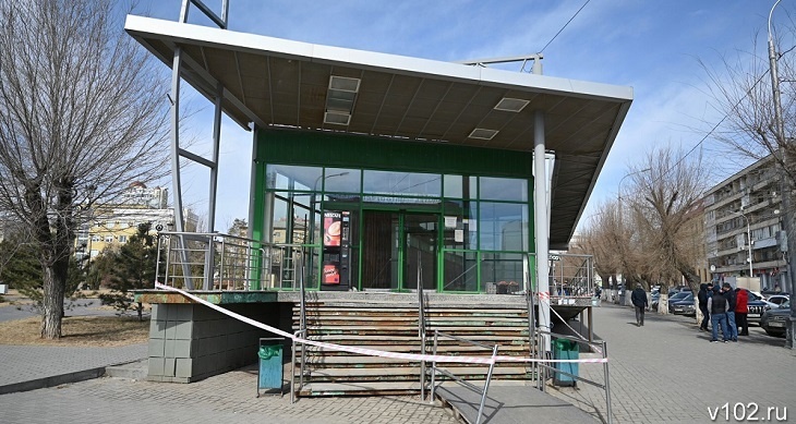 Неожиданный поворот: снос бывшего магазина «МАН» в Волгограде остановило дело о займе