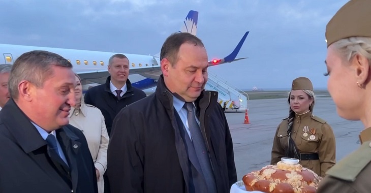 От Мишустина прямиком к Бочарову: премьер-министра Белоруссии с хлебом-солью встретили в Волгограде