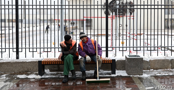 Осталось дождаться сугробов: в Волгограде с помощью 14 млн рублей решили бороться со снегом