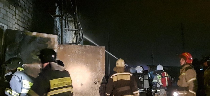 В Волгограде директора нефтебазы обвиняют в смерти сотрудника от хлопка и пожара