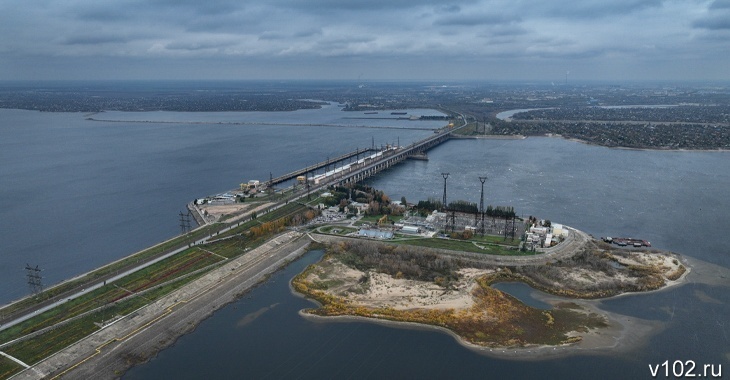 Волжская ГЭС с 1 апреля вдвое увеличила сбросы воды