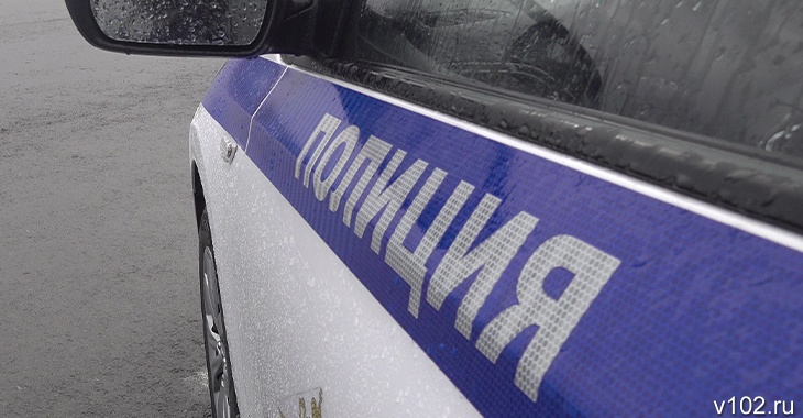 «Прижимальщик» устроил тройное ДТП с пострадавшим на севере Волгограда