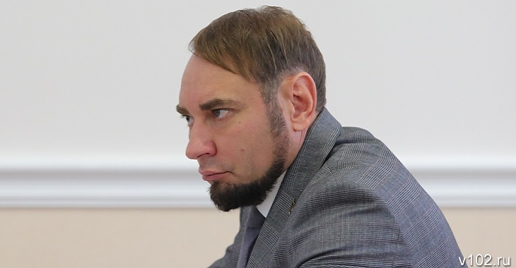 Экс-депутат Волгоградской гордумы Анненко и его помощник идут под суд