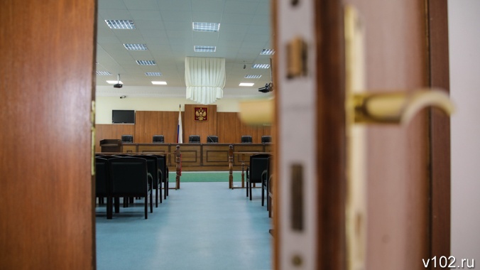 Волгоградский облсуд ужесточил приговор экс-судье из Адыгеи за взятку
