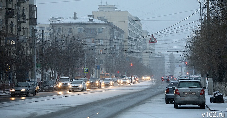 В Волгоградской области декабрь начнется с гололеда и промозглого ветра
