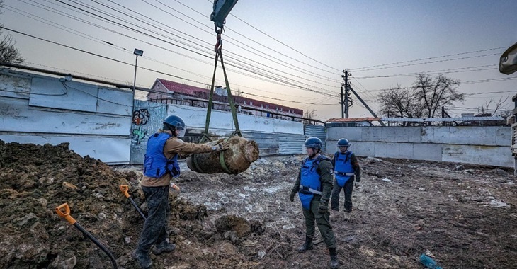 Пиротехники обезвредили найденную на стройплощадке ЖК авиабомбу