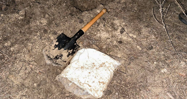 Силовики нашли в семи тайниках в Волгограде и области 5 кг наркотиков