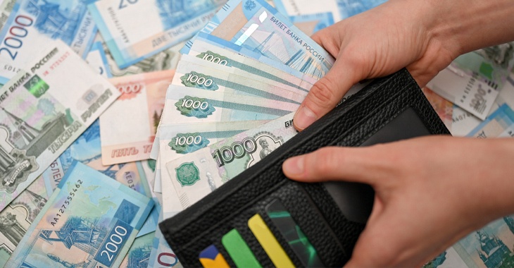 Теперь заживем? Росстат обрадовал волгоградцев ростом средней зарплаты до 51661 рубля