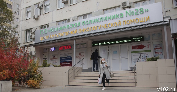 С нерадивого подрядчика капремонта поликлиники №28 в Волгограде взыскали 5,8 млн рублей