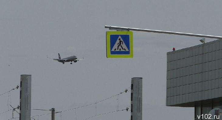 Авиарейсы в полузатопленный Дубай возобновили в Волгограде