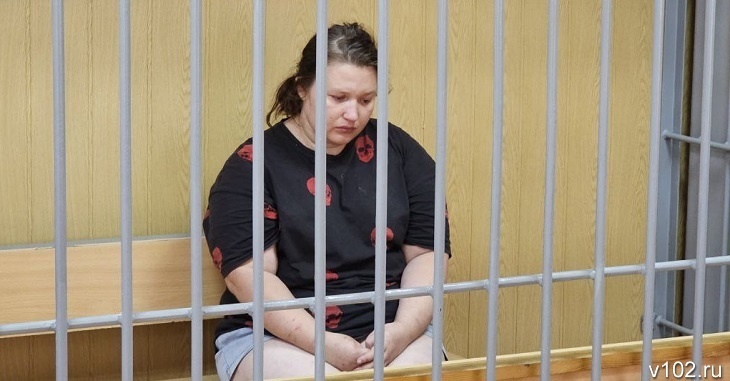 В Волгограде начинается суд над матерью, заморившей голодом 9-месячного сына