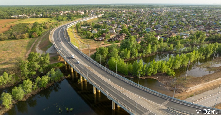 В двух районах Волгоградской области за 247 млн рублей отремонтируют участки автотрасс