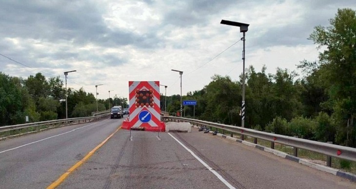 На мосту под Волгоградом ограничили движение из-за ремонта