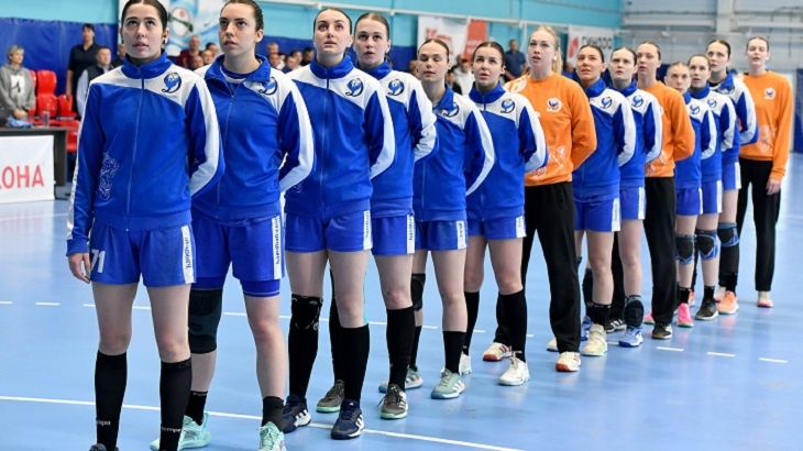 «Динамо-Синара» обыграло «Звезду» в заключительном домашнем матче