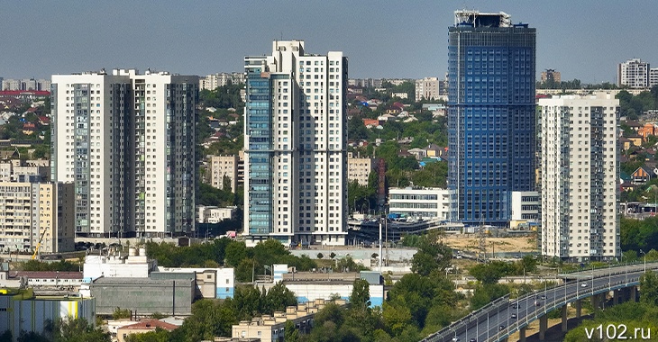 В Волгограде на Семи ветрах обнаружен труп упавшего с 22-го этажа мужчины