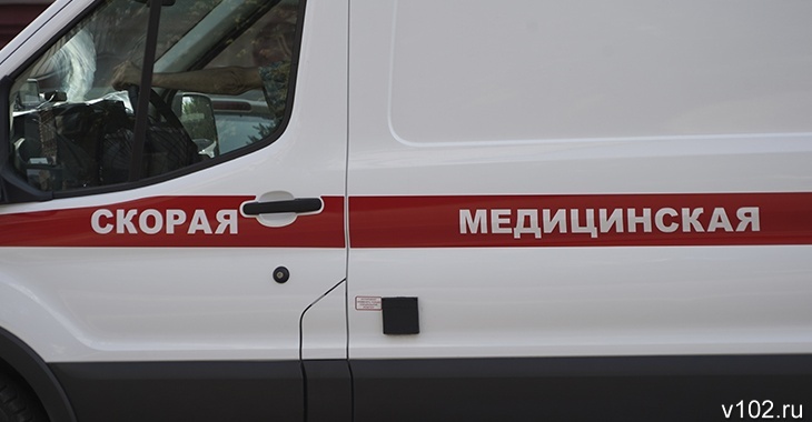 В Волгоградской области водитель вылетел на встречку из-за потери сознания