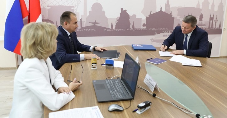 Андрей Бочаров подал документы на выборы губернатора
