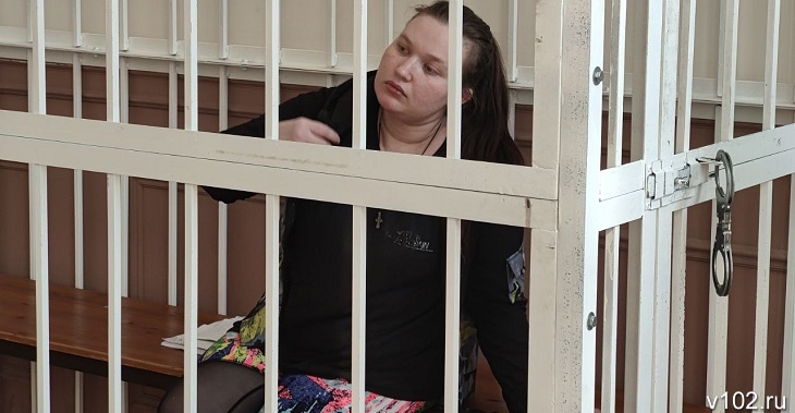 Детоубийца Аккубекова на суде в Волгограде заявила о давлении следствия